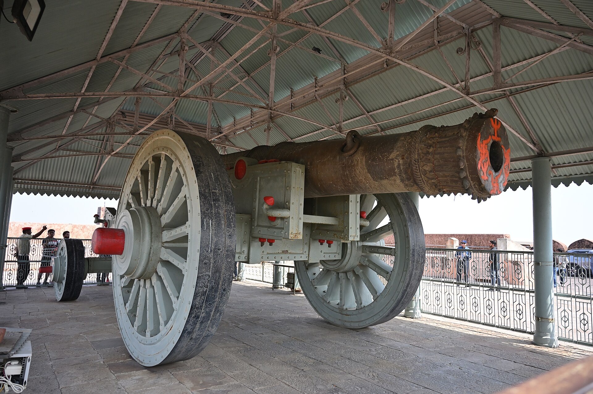The Jaivana cannon — the world's largest wheeled gun; fired once.